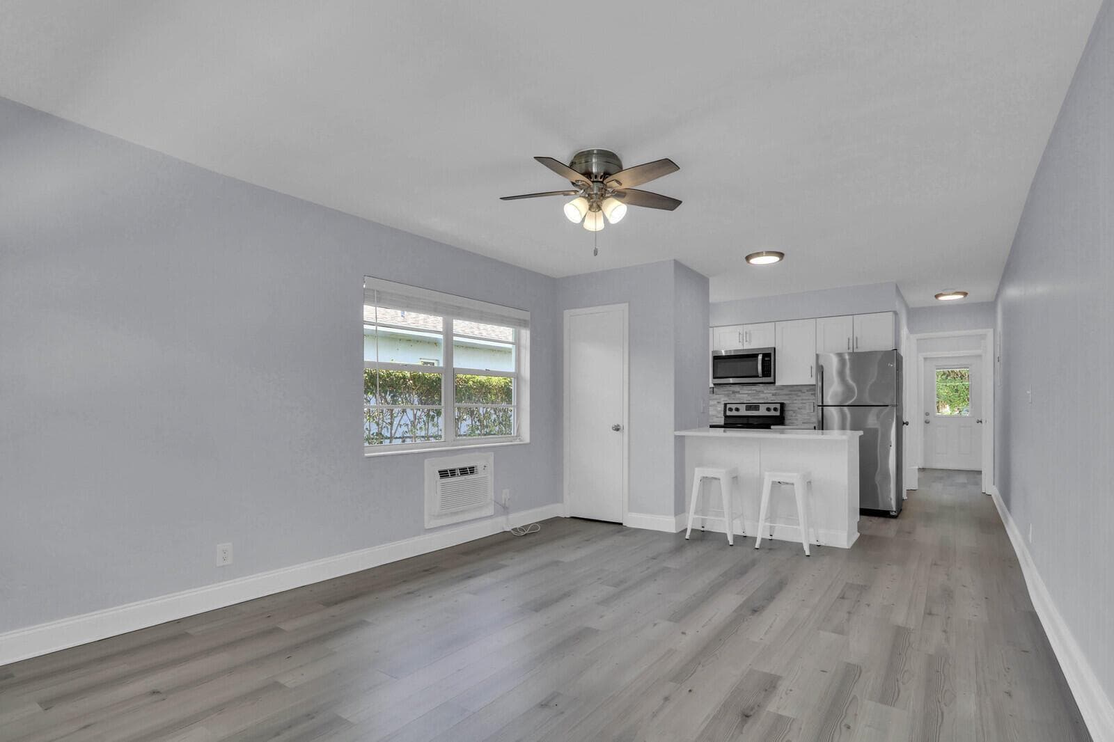 112 SANDAL Lane # 4, Palm Beach Shores, FL 33404 photo 3