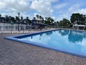 851 Three Island Blvd # 418, Hallandale Beach, FL 33009 photo 4
