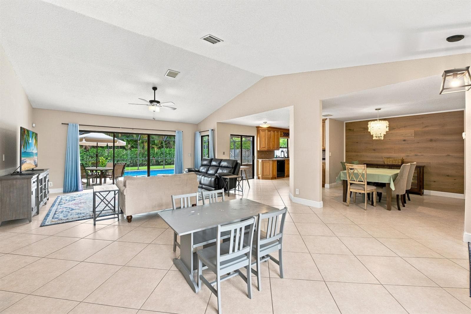 10666 NW 2ND Place, Coral Springs, FL 33071 photo 5