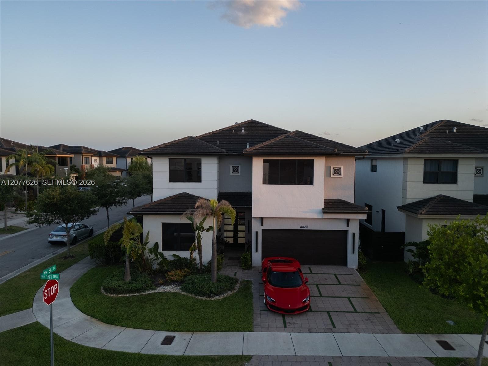 8824 NW 161st Ter, Miami Lakes, FL 33018 photo 2