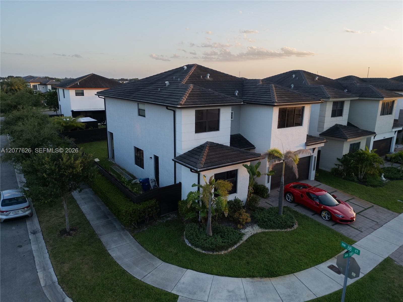 8824 NW 161st Ter, Miami Lakes, FL 33018 photo 5