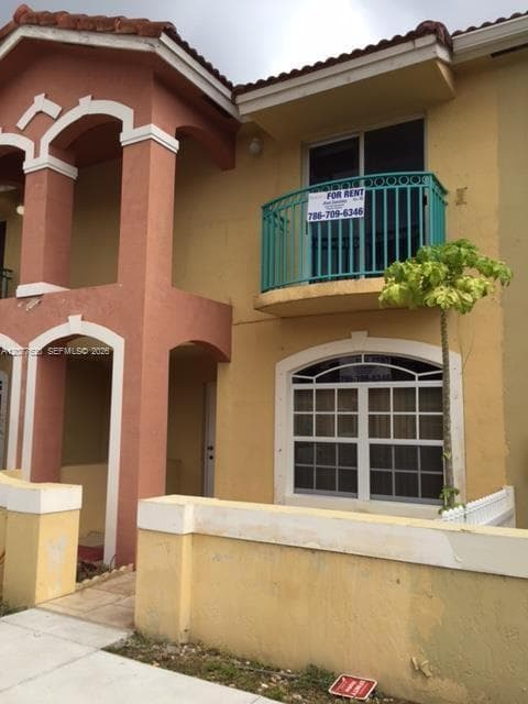 7055 NW 173rd Dr # 1503, Hialeah, FL 33015