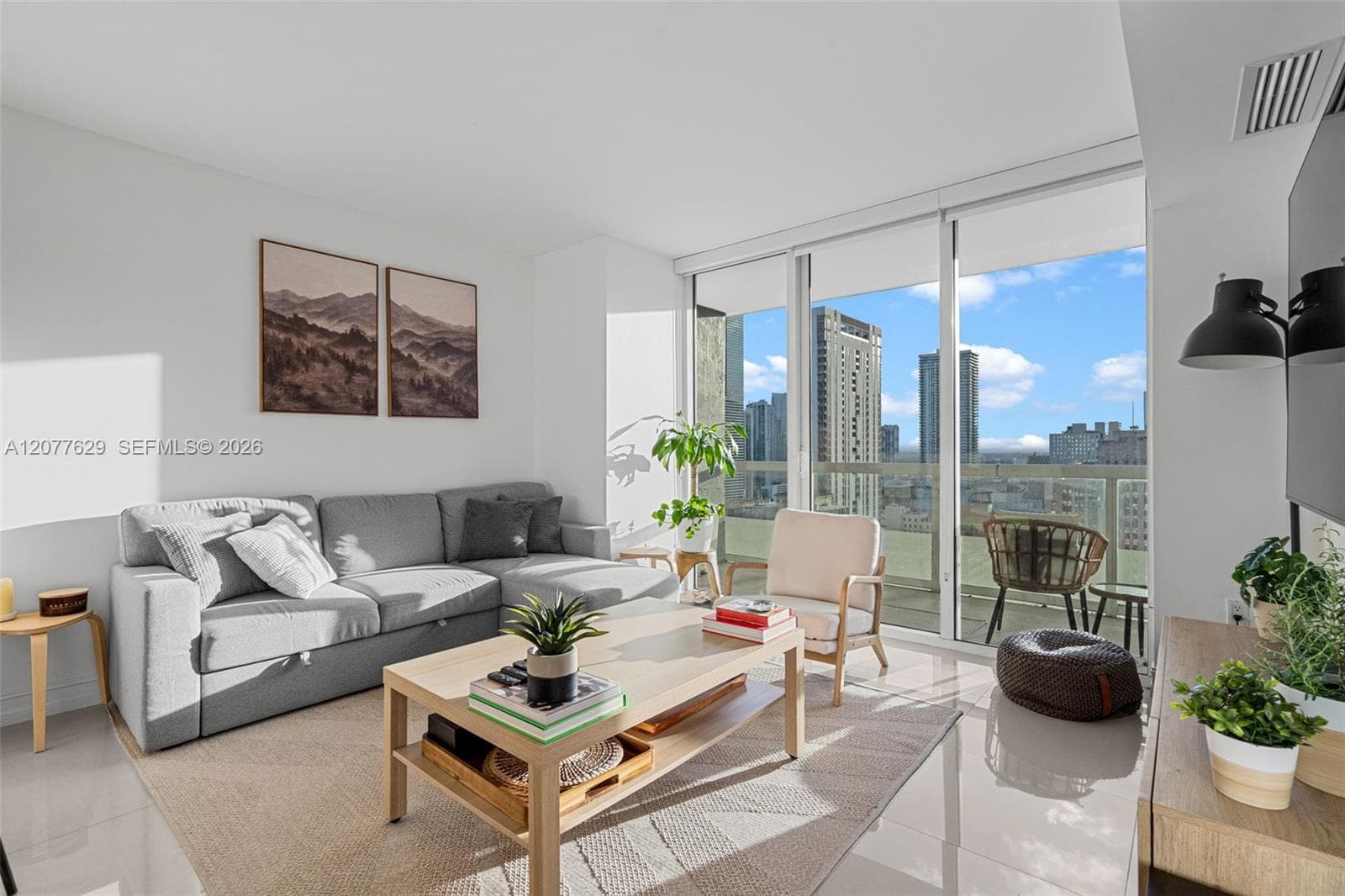 50 Biscayne Blvd # 2507, Miami, FL 33132 photo 2