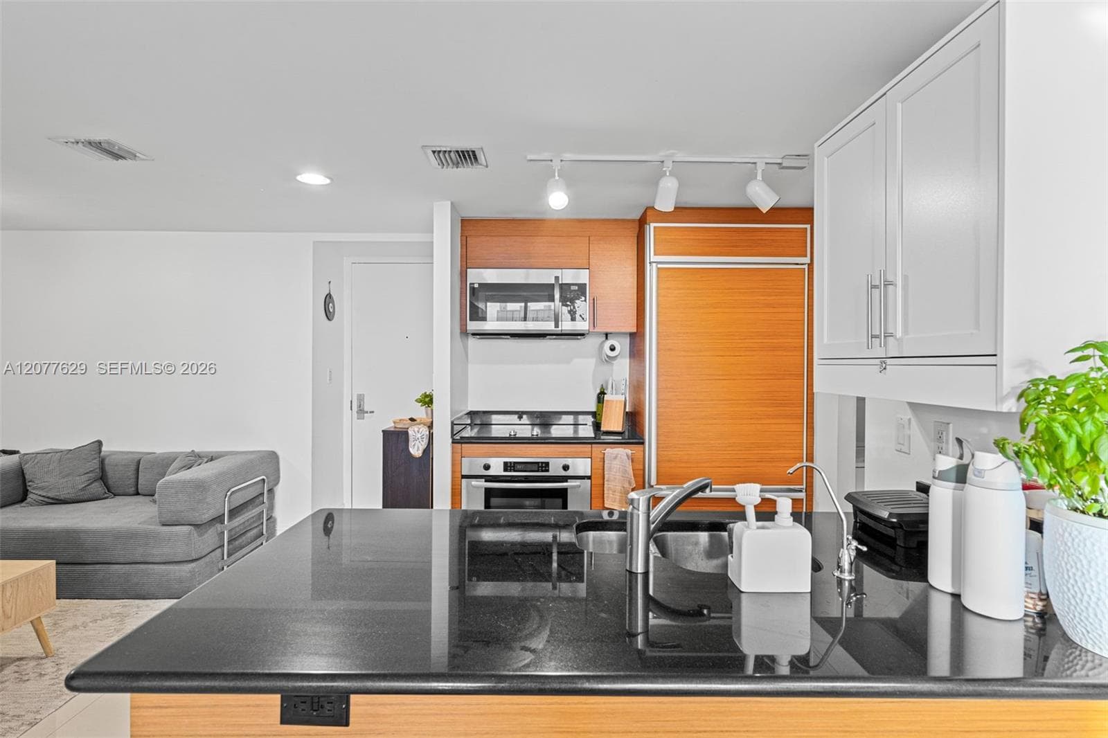 50 Biscayne Blvd # 2507, Miami, FL 33132 photo 4