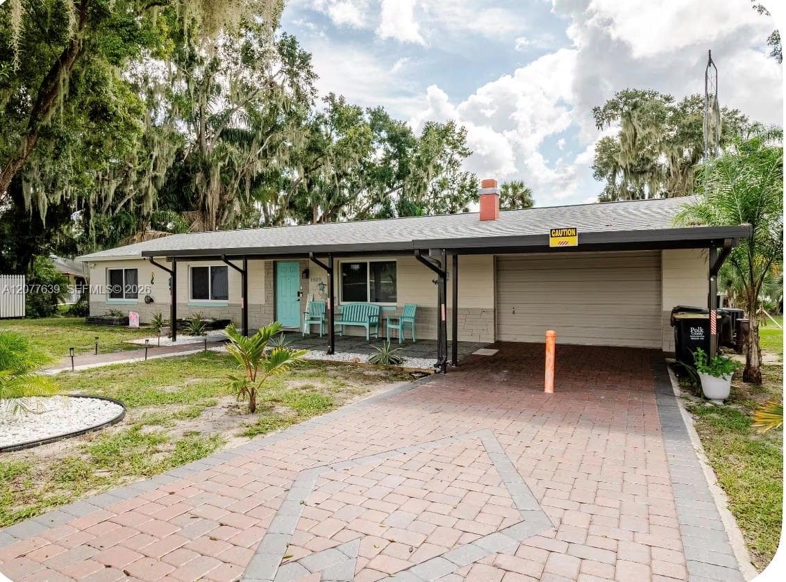 1409 N Lake Reedy, Frostproof, FL 33843