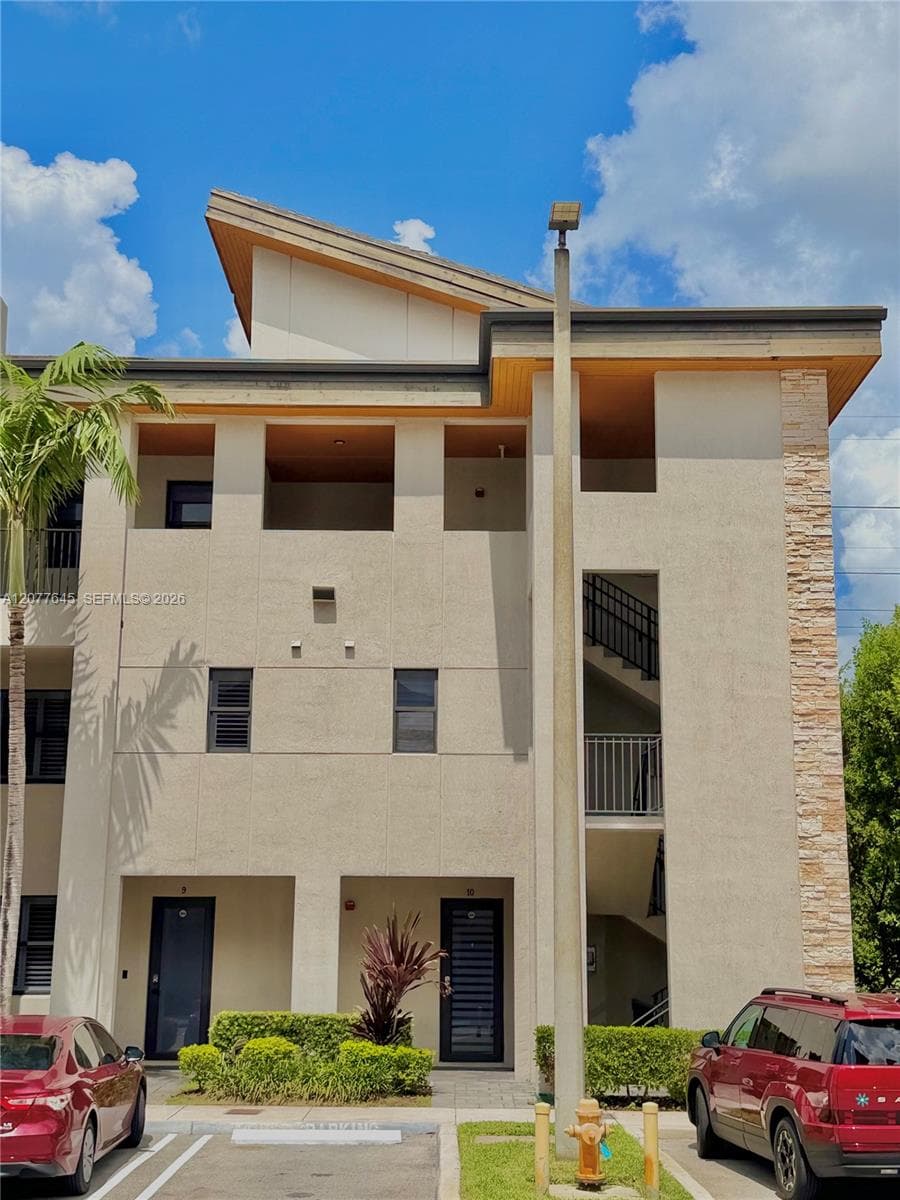 10455 NW 82nd St # 10, Doral, FL 33178 photo 3