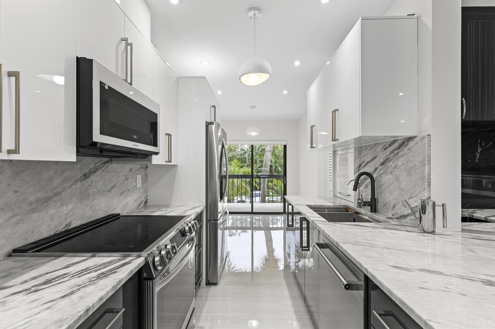 11311 POND VIEW Drive # C203, Wellington, FL 33414