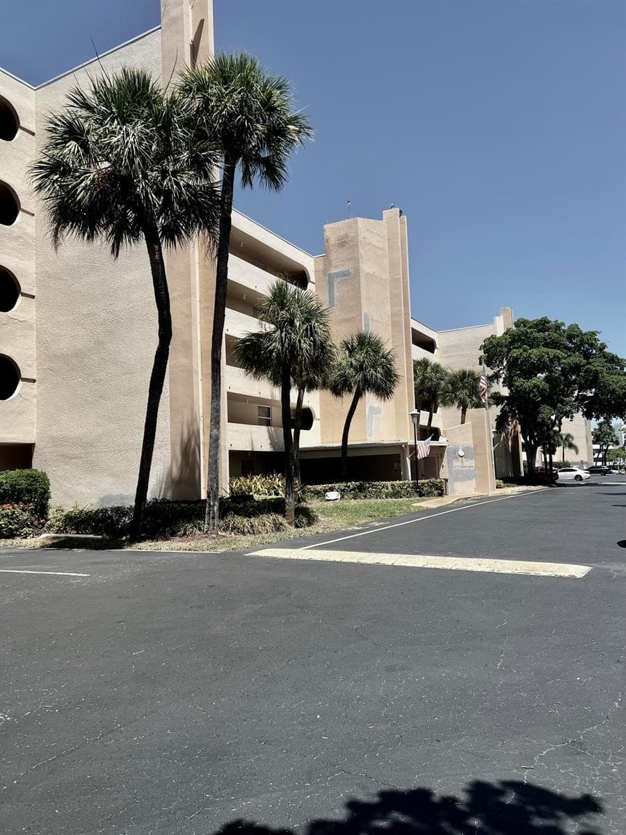 6461 NW 2nd Avenue # 1050, Boca Raton, FL 33487 photo 2