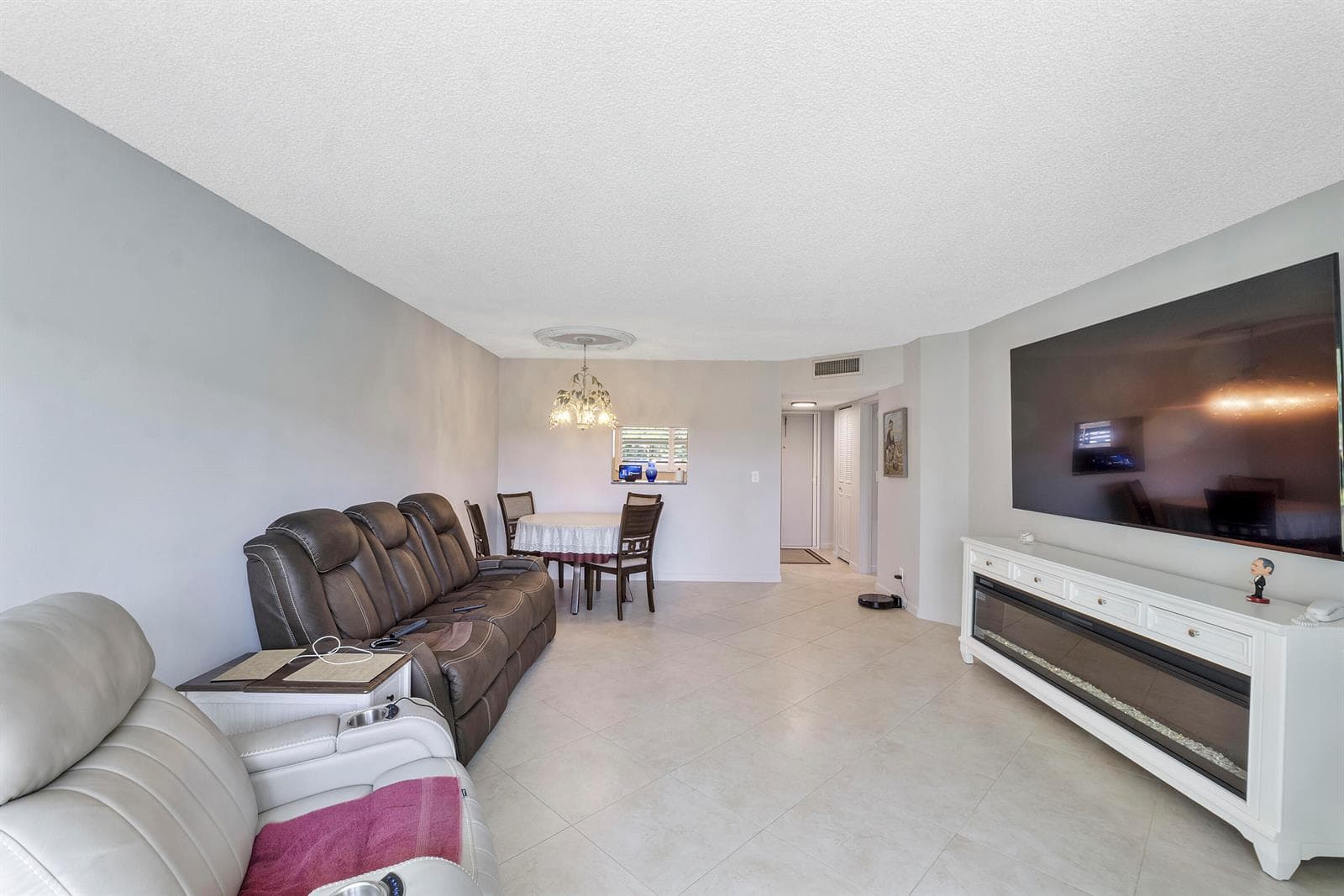 3590 Via Poinciana # 107, Lake Worth, FL 33467 photo 3