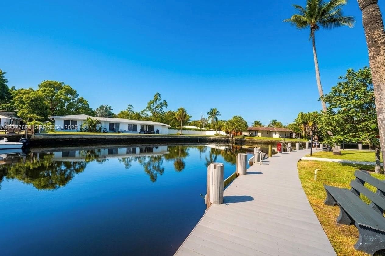 2970 NE 16th Ave # 214, Oakland Park, FL 33334 photo 4