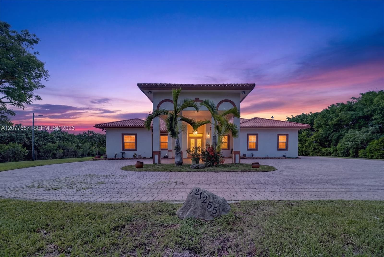 21255 SW 213th Ave Rd, Miami, FL 33187