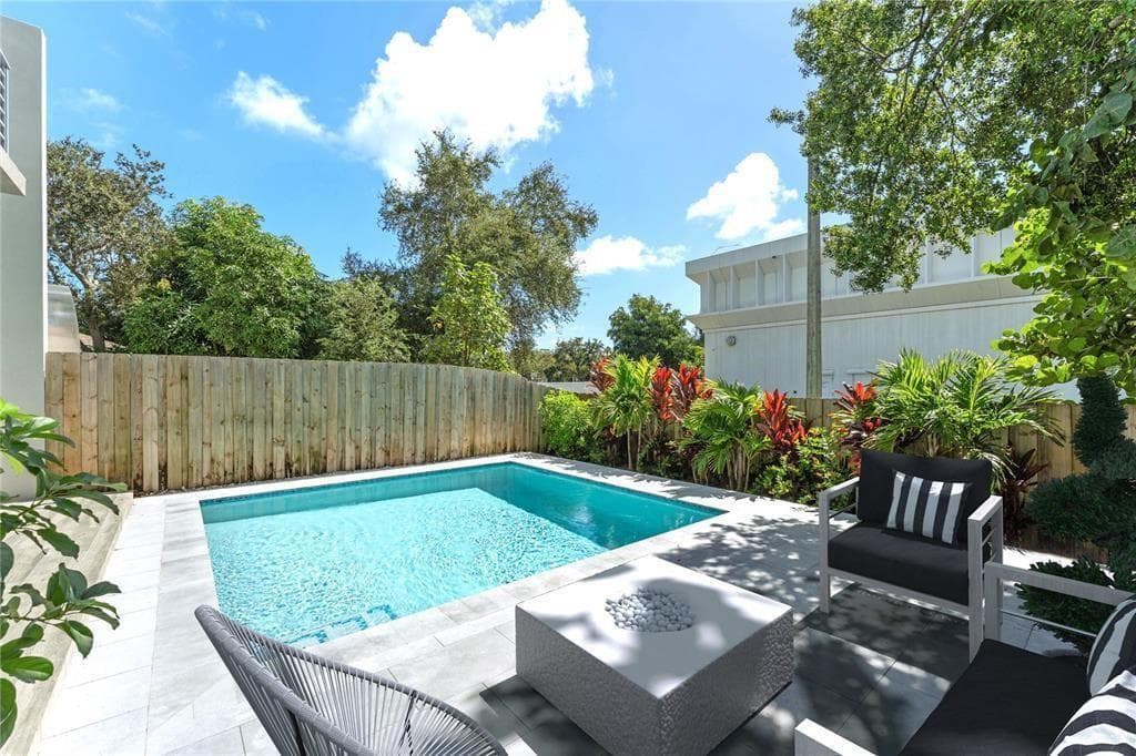 828 SW 30TH Street, Fort Lauderdale, FL 33315 photo 2