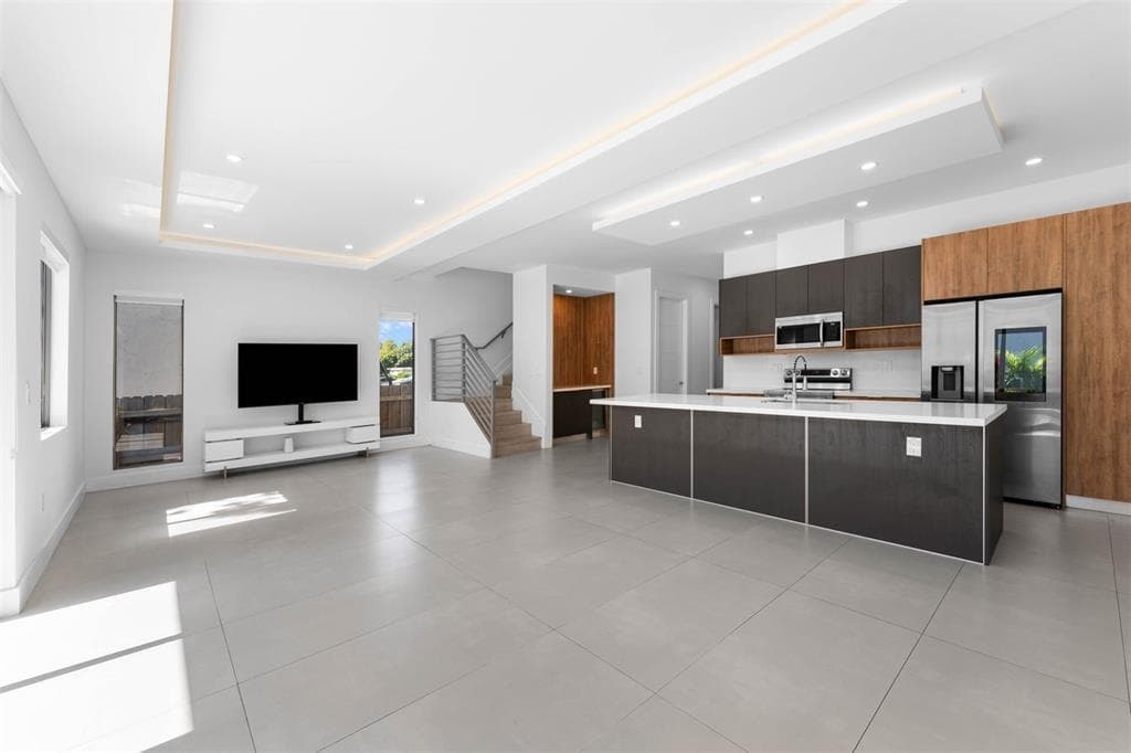 828 SW 30TH Street, Fort Lauderdale, FL 33315 photo 4