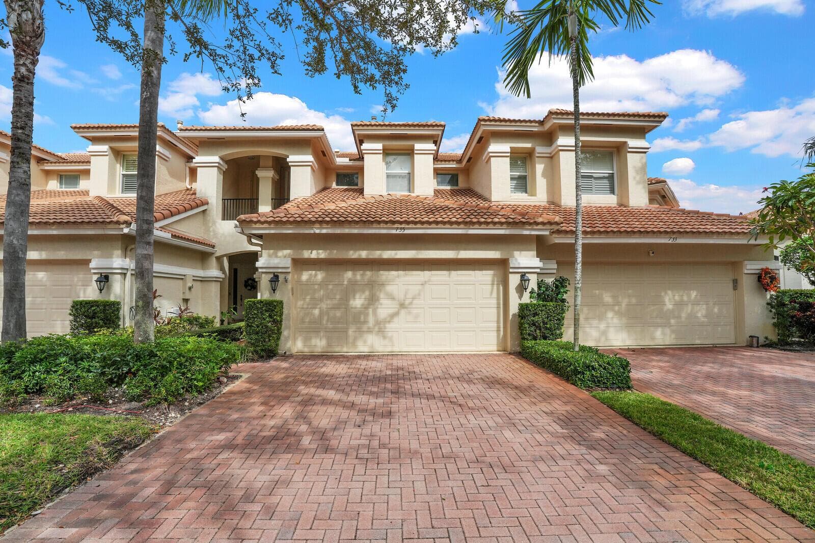 735 CABLE BEACH Lane, North Palm Beach, FL 33410 photo 2