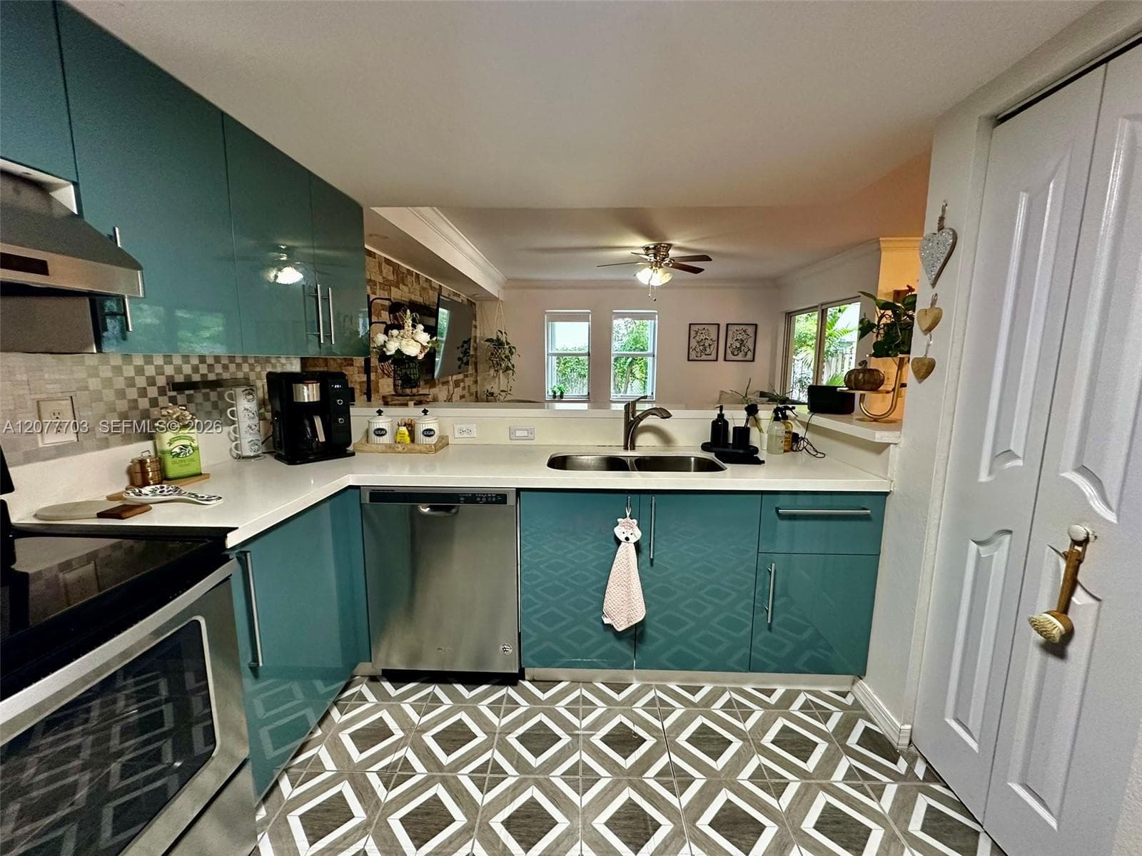 10901 NW 88th Ter # 804, Doral, FL 33178 photo 2