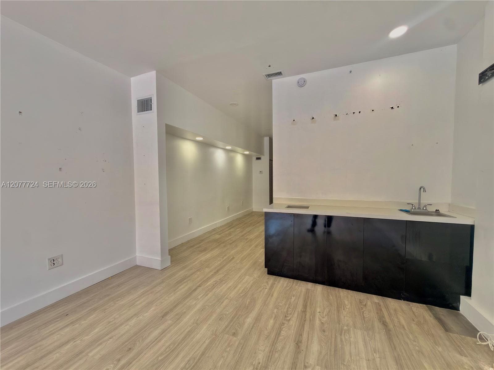5323 SW 8th ST, Coral Gables, FL 33134 photo 3