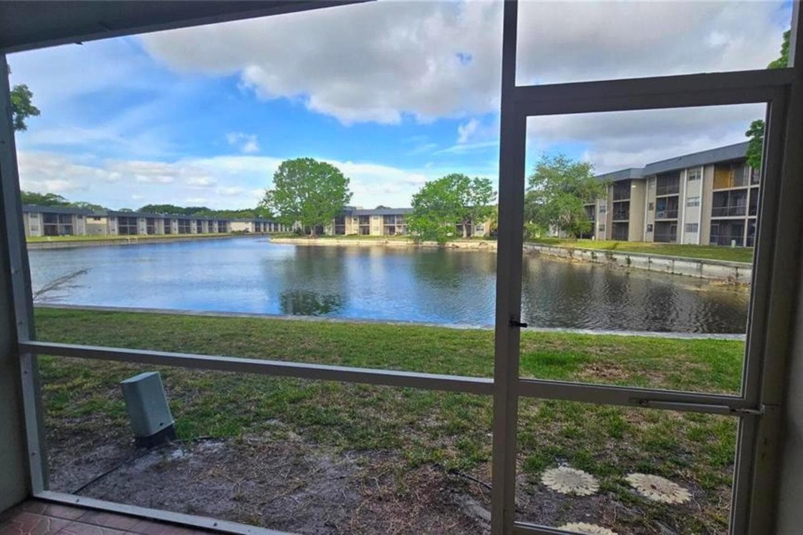 7801 Colony Circle S # 106, Tamarac, FL 33321 photo 3