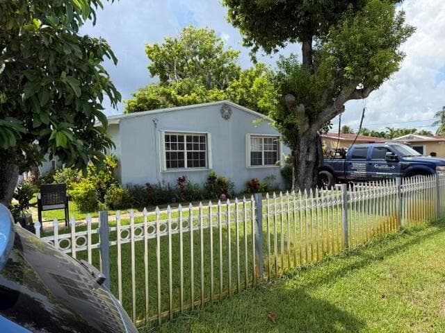 2227 WILEY Court, Hollywood, FL 33020 photo 2