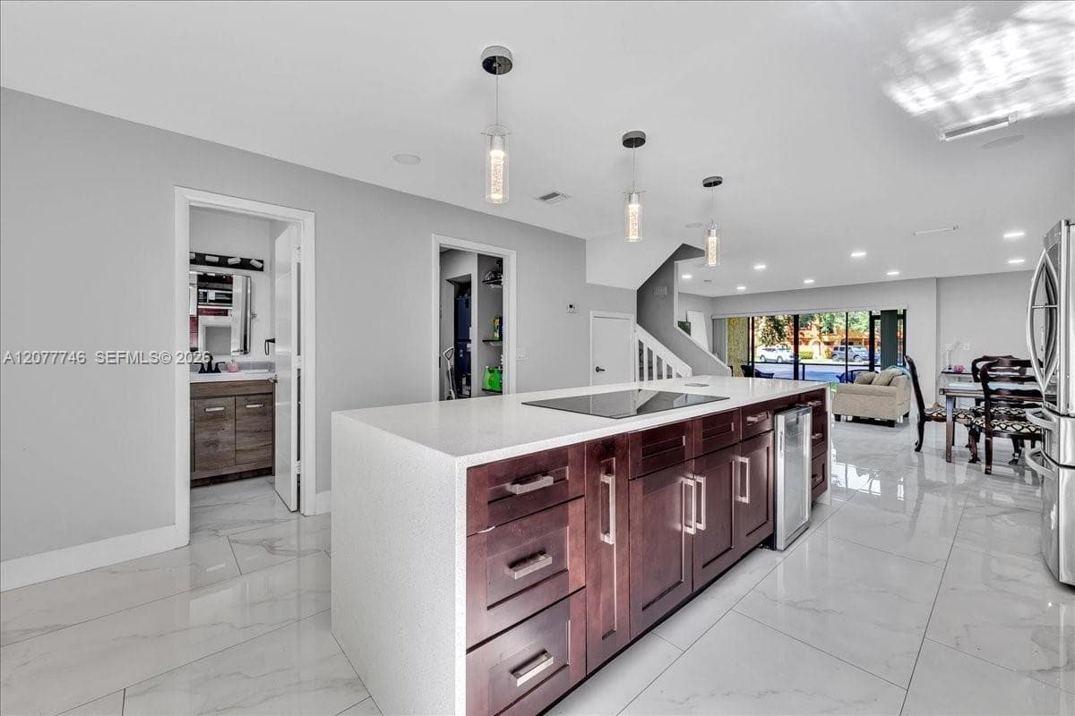 4543 NW 90th Ave, Sunrise, FL 33351 photo 2