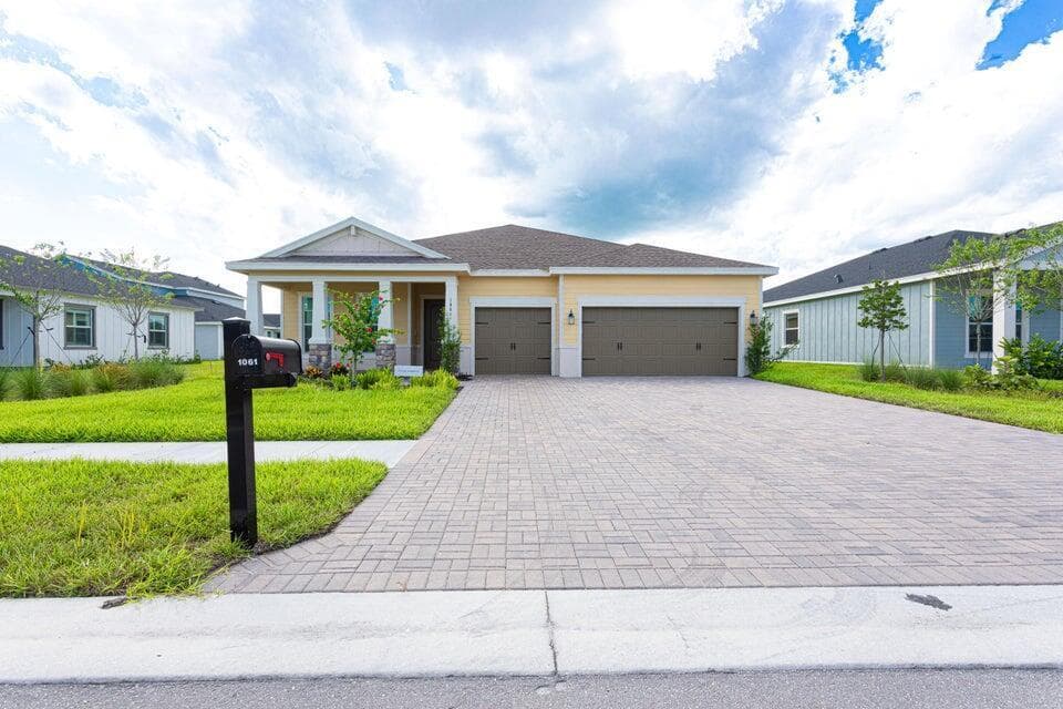 1061 Haywagon Trail, Loxahatchee, FL 33470 photo 5
