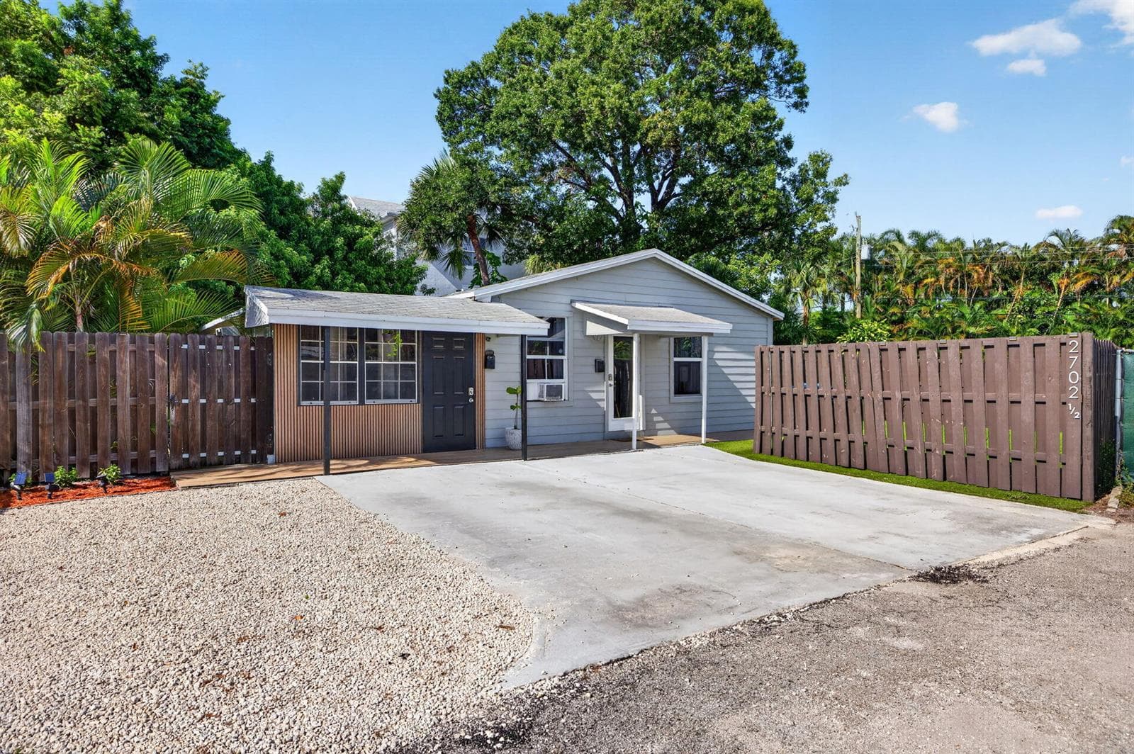2702 NE 9TH Avenue # 1/2, Wilton Manors, FL 33334