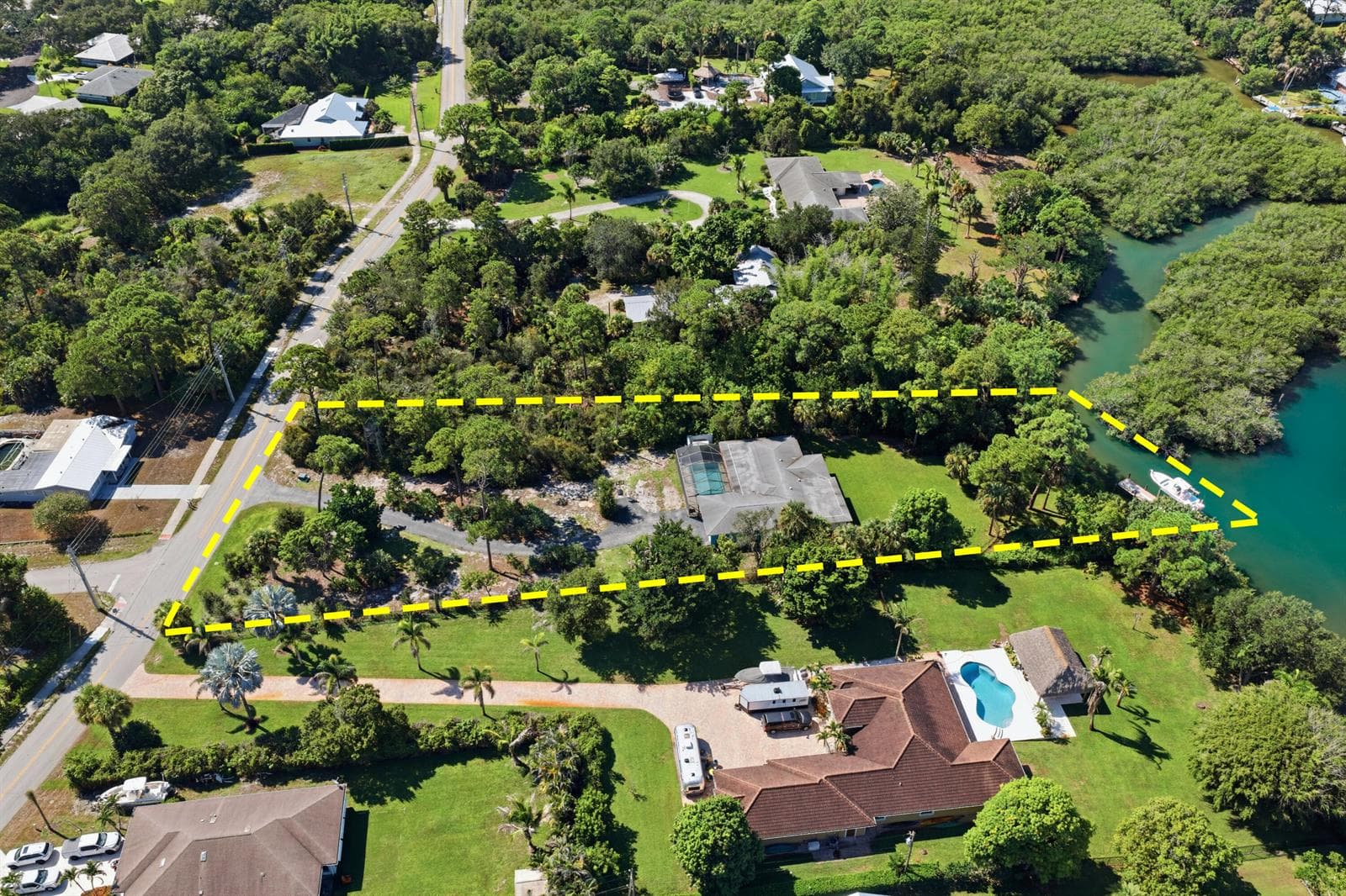 4916 SE MANATEE COVE Road, Stuart, FL 34997 photo 4