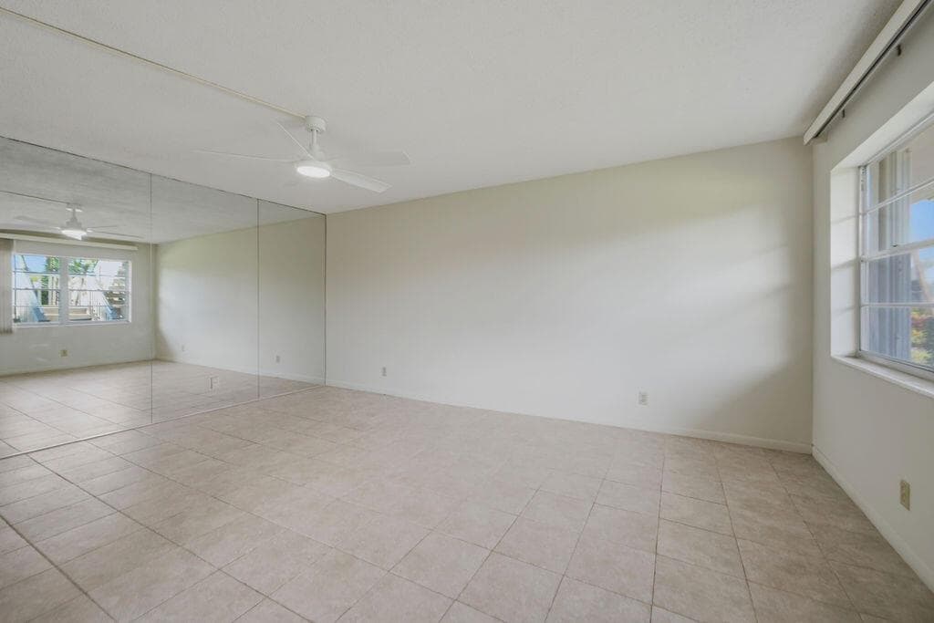 132 CAMBRIDGE F # 132, West Palm Beach, FL 33417 photo 2