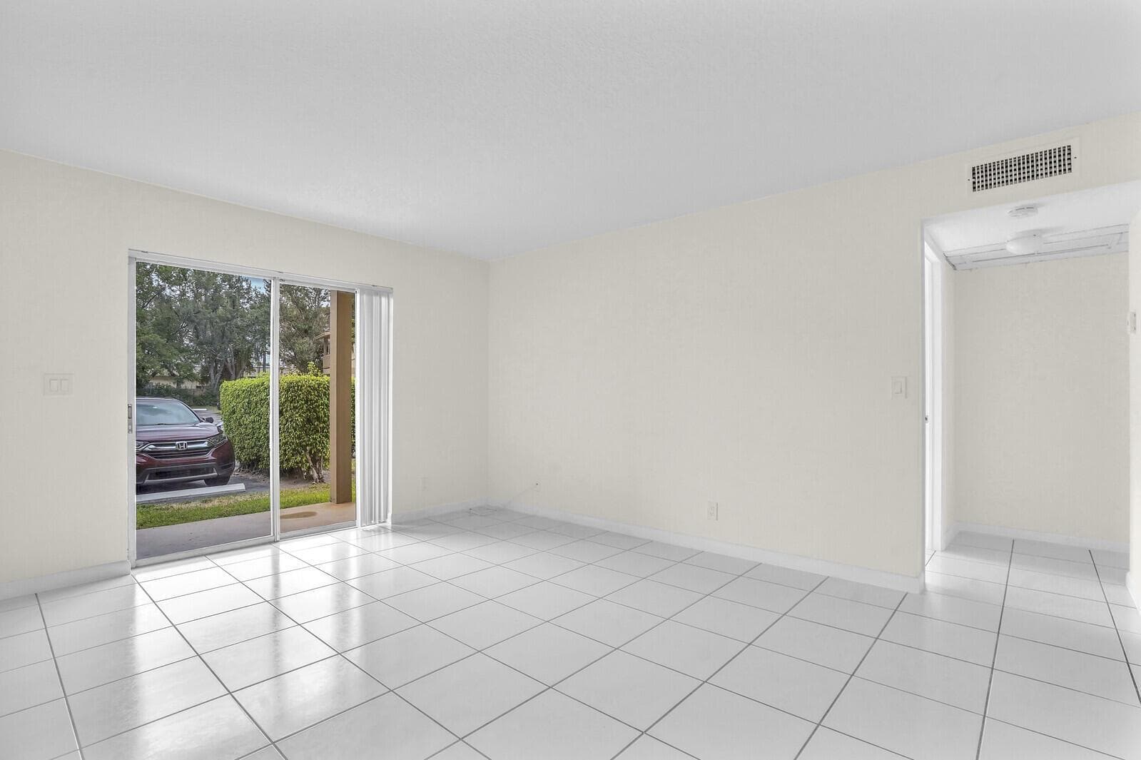 1854 Abbey Road # 101, West Palm Beach, FL 33415 photo 3
