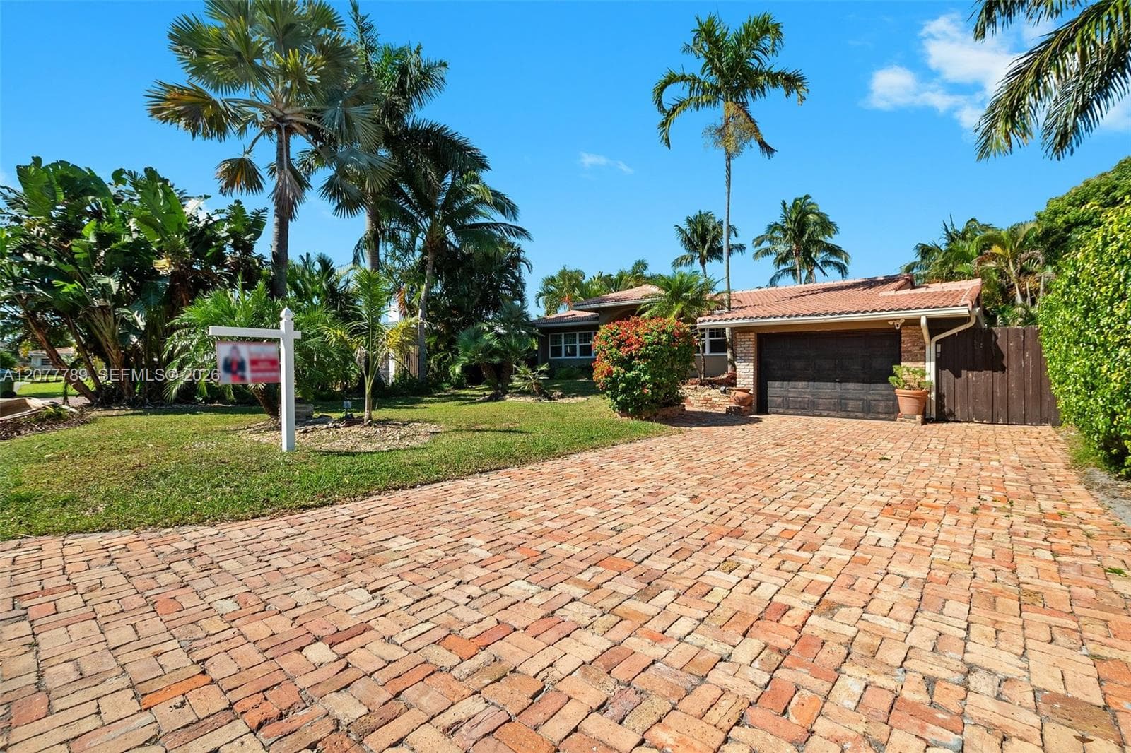 2725 NE 21st Ave, Fort Lauderdale, FL 33306 photo 3