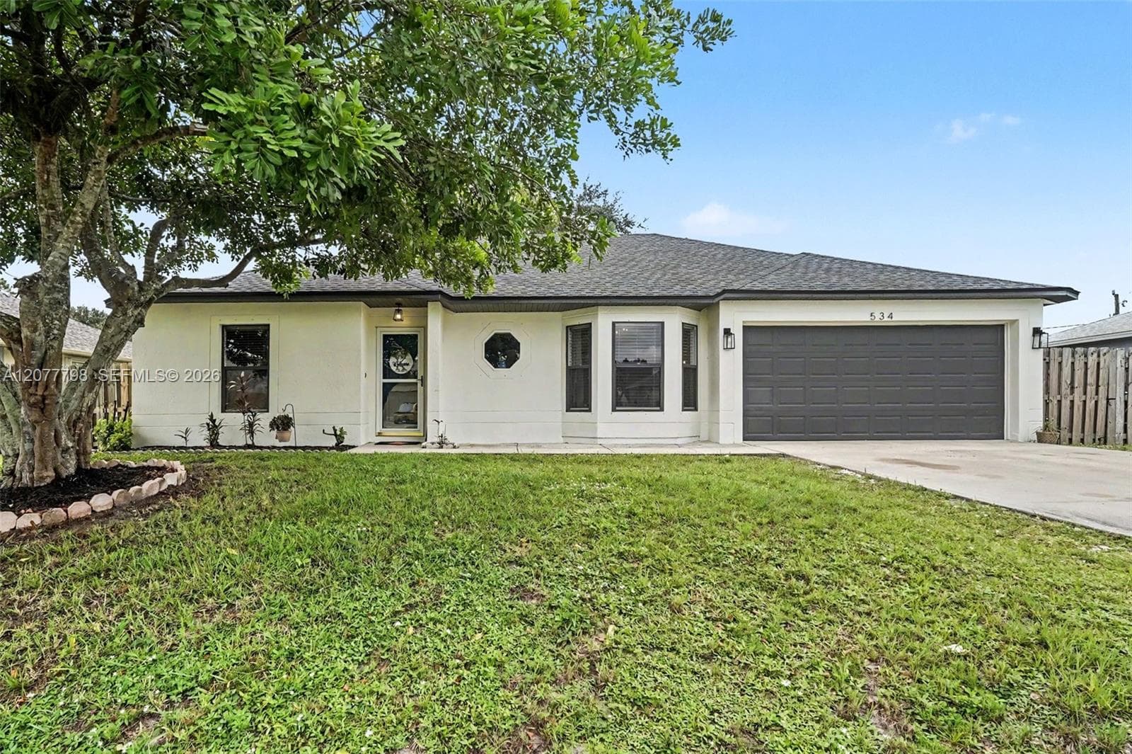 534 Davidson St SE, Palm Bay, FL 32909