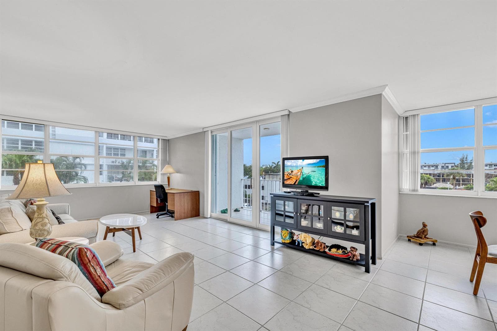 1170 N FEDERAL Highway # 312, Fort Lauderdale, FL 33304 photo 5