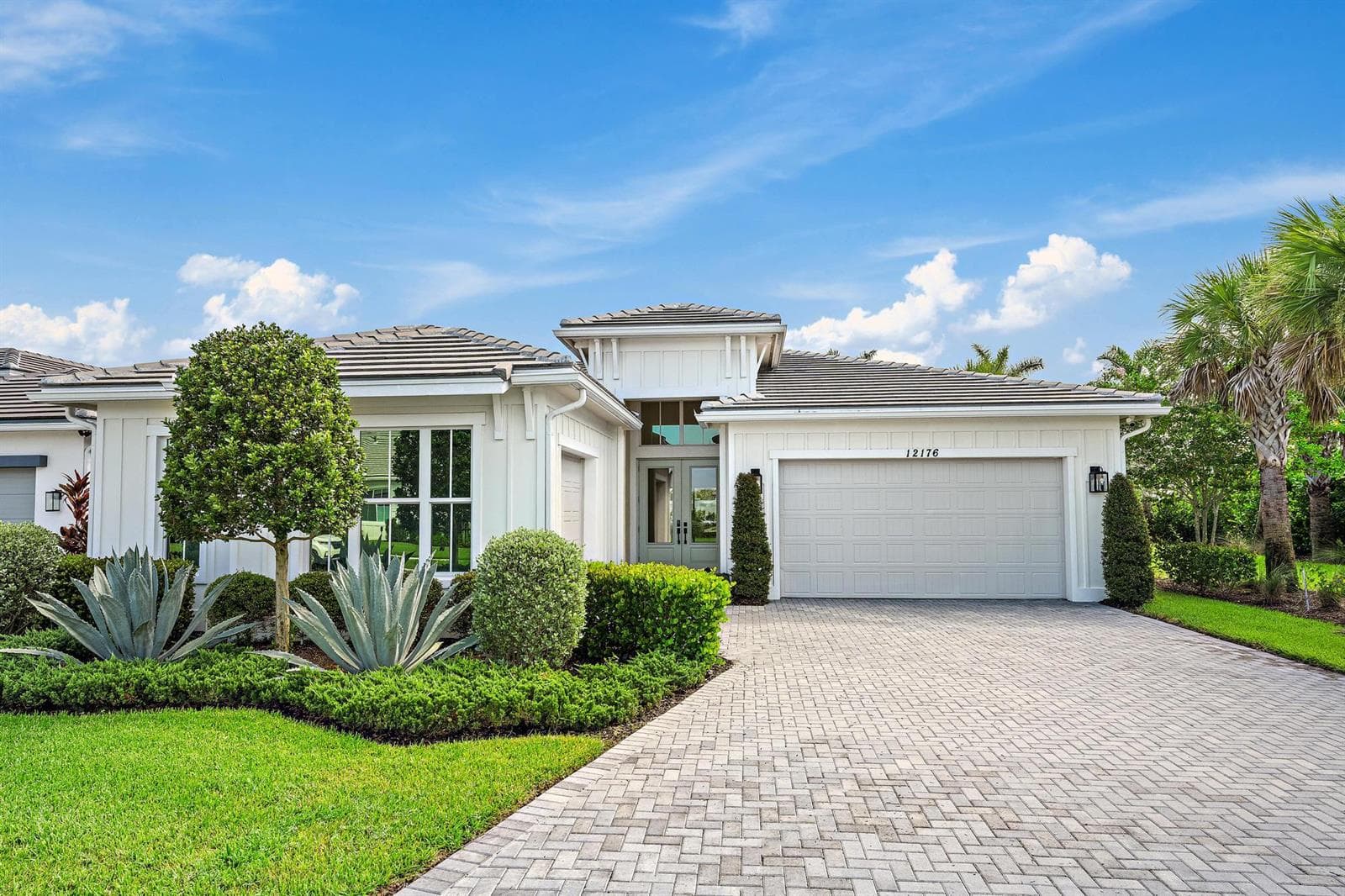 12176 Waterstone Circle, Palm Beach Gardens, FL 33412 photo 5