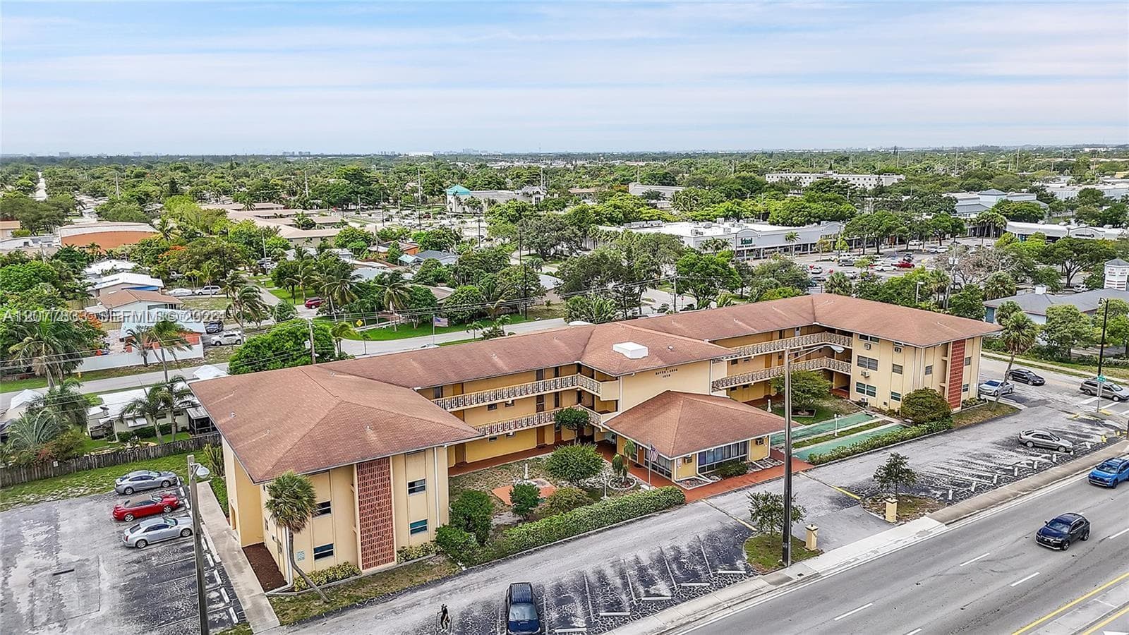 1050 E Sample Rd # 309, Pompano Beach, FL 33064