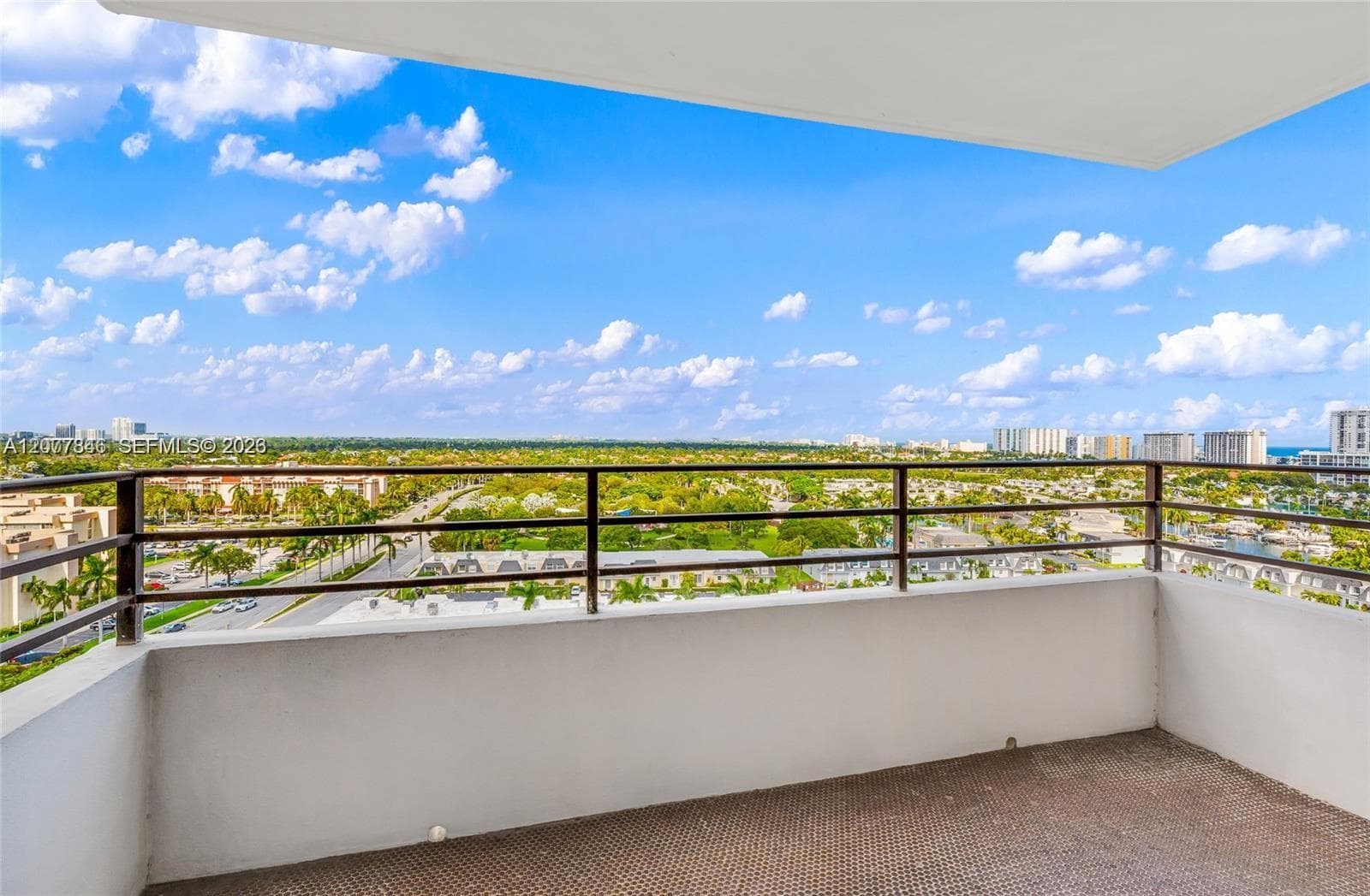 600 Three Islands Blvd # 1102, Hallandale Beach, FL 33009 photo 3