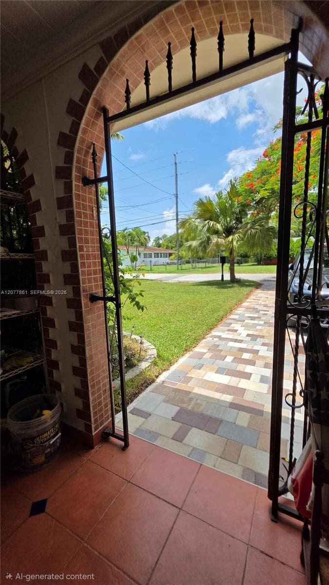 3431 SW 63rd Ave, Miami, FL 33155 photo 3