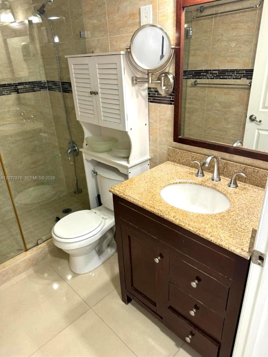 5461 W 24th Ave # 25, Hialeah, FL 33016 photo 2