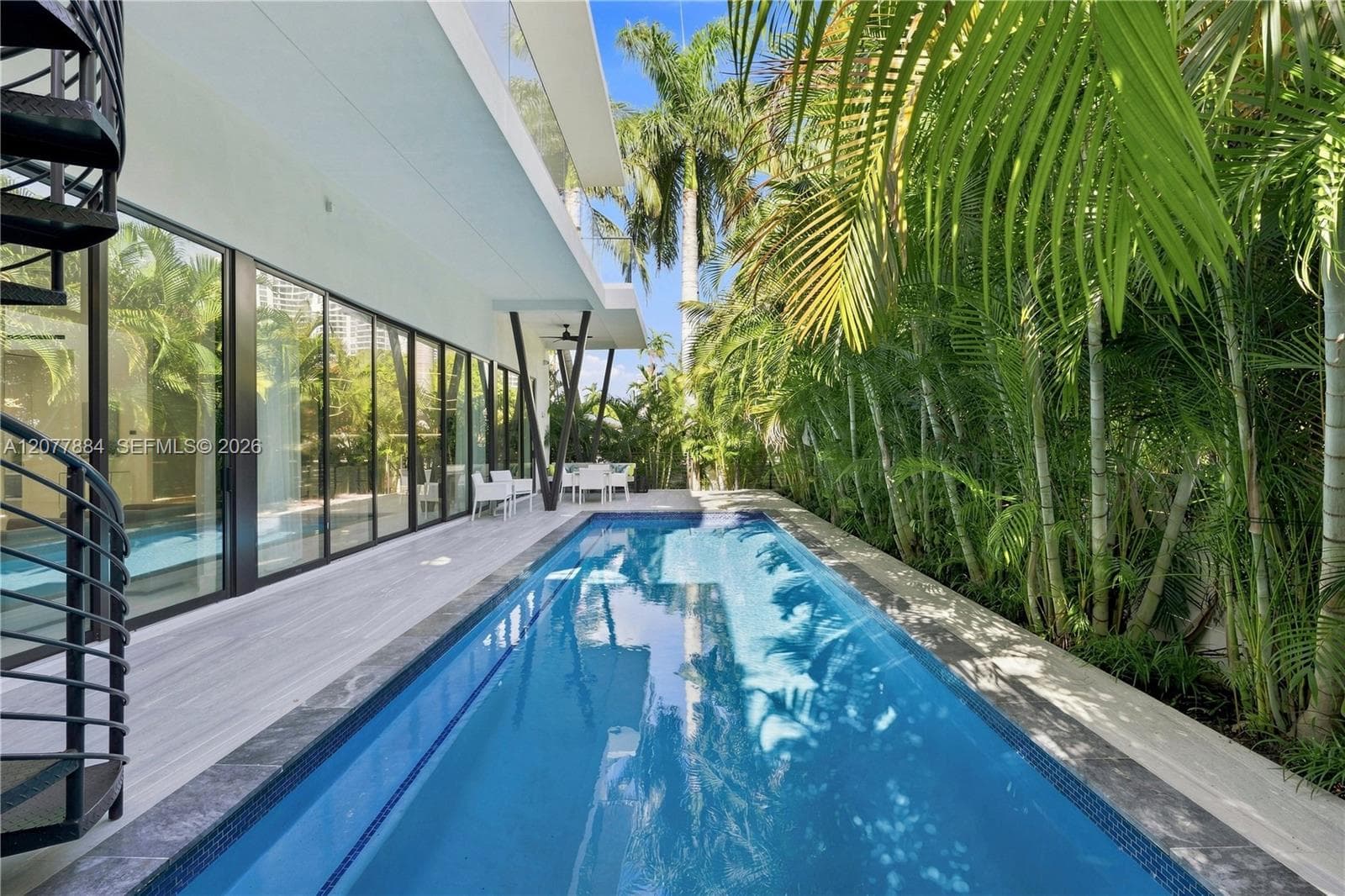 301 190th St, Sunny Isles Beach, FL 33160