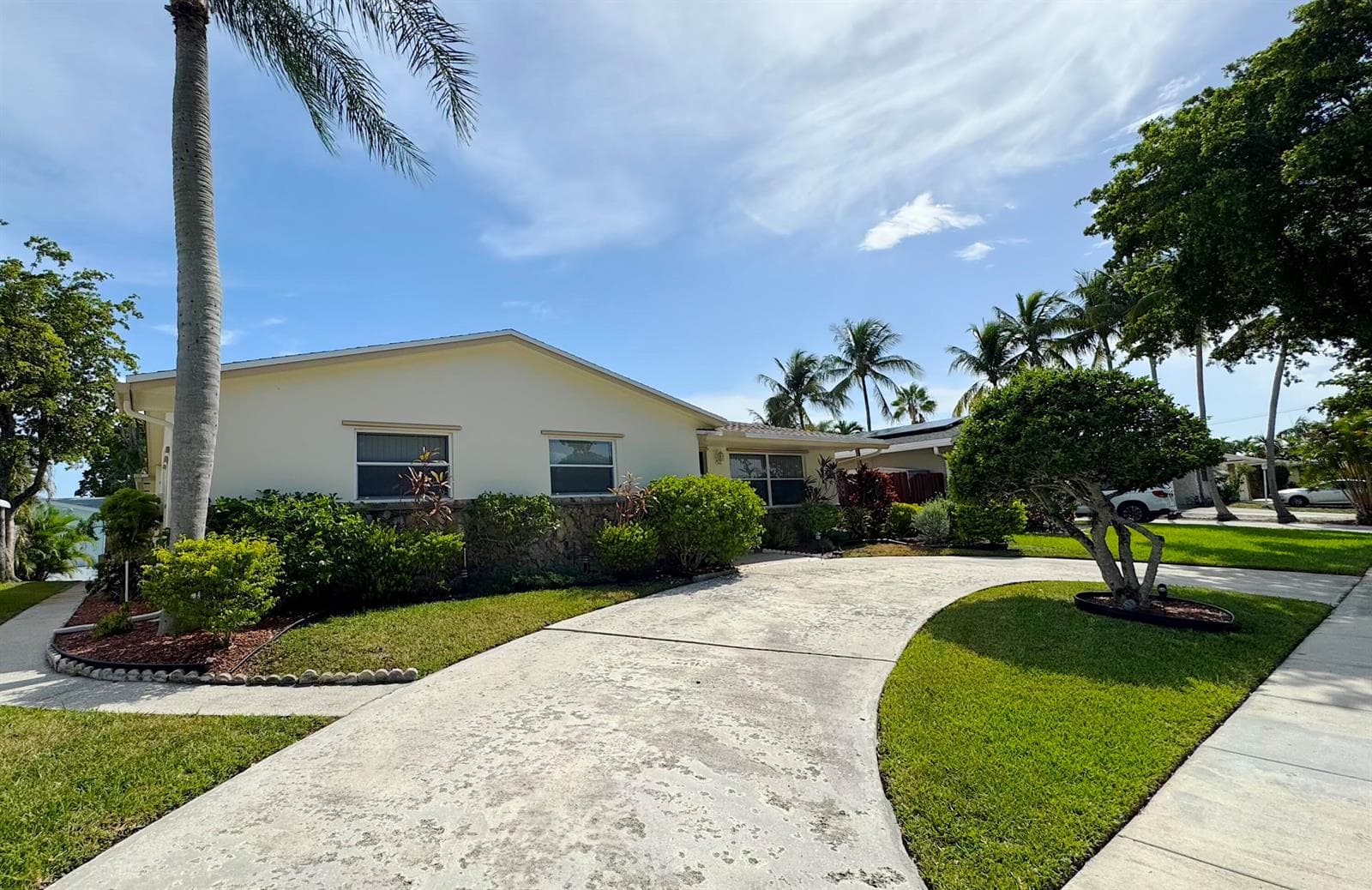 310 SE 4TH Terrace, Dania Beach, FL 33004 photo 2