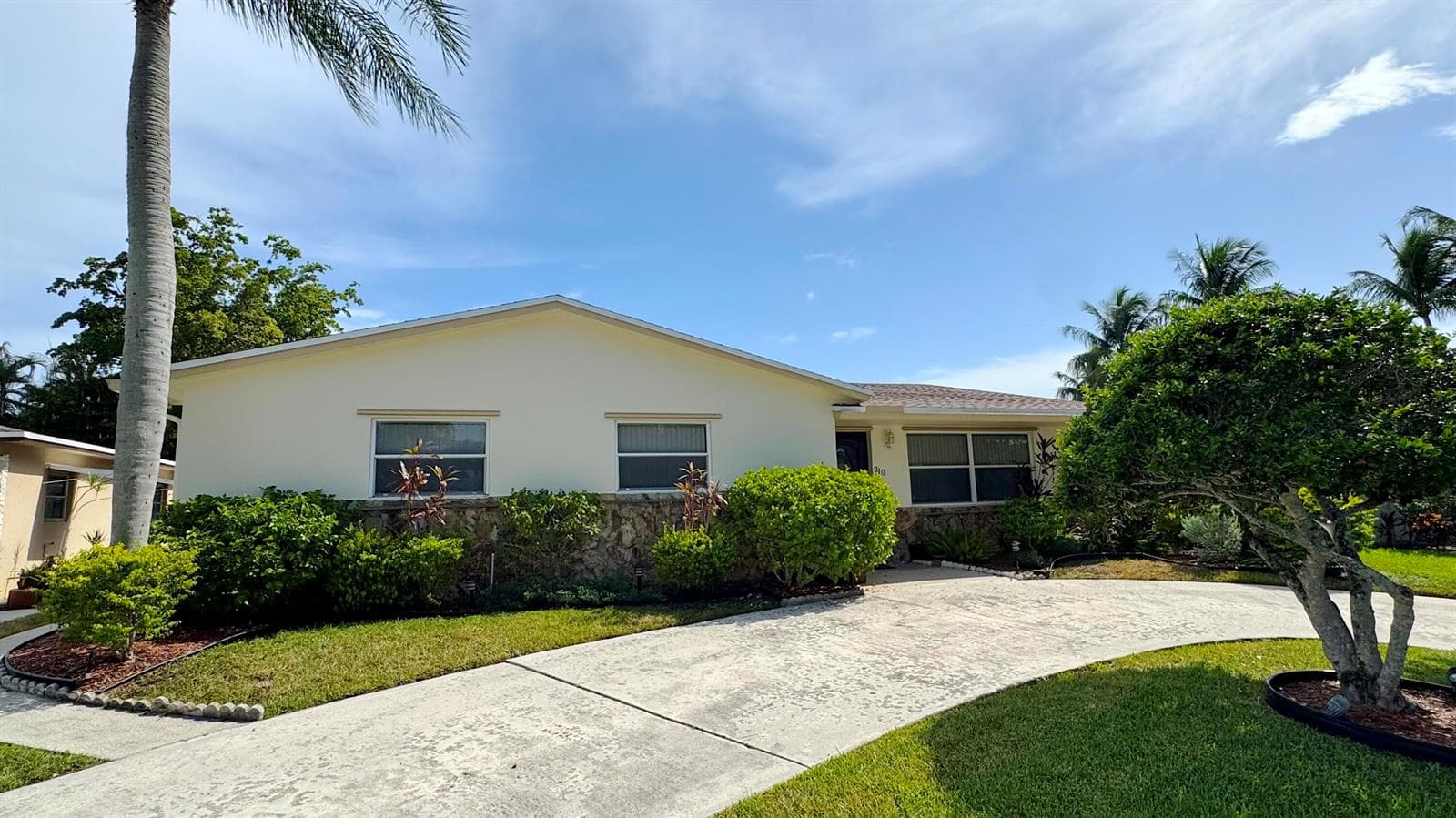 310 SE 4TH Terrace, Dania Beach, FL 33004 photo 5