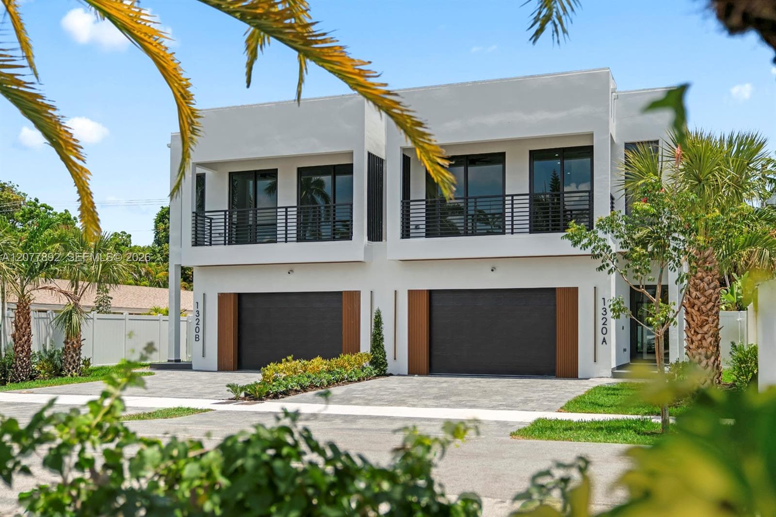 1320 NE 16th Ave, Fort Lauderdale, FL 33304 photo 2