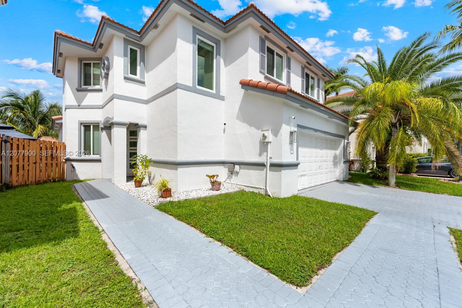 15585 SW 112th Way, Miami, FL 33196 photo 2