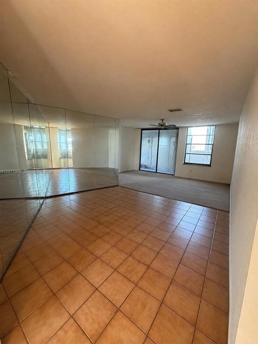20500 W Country Club Dr # 818, Aventura, FL 33180