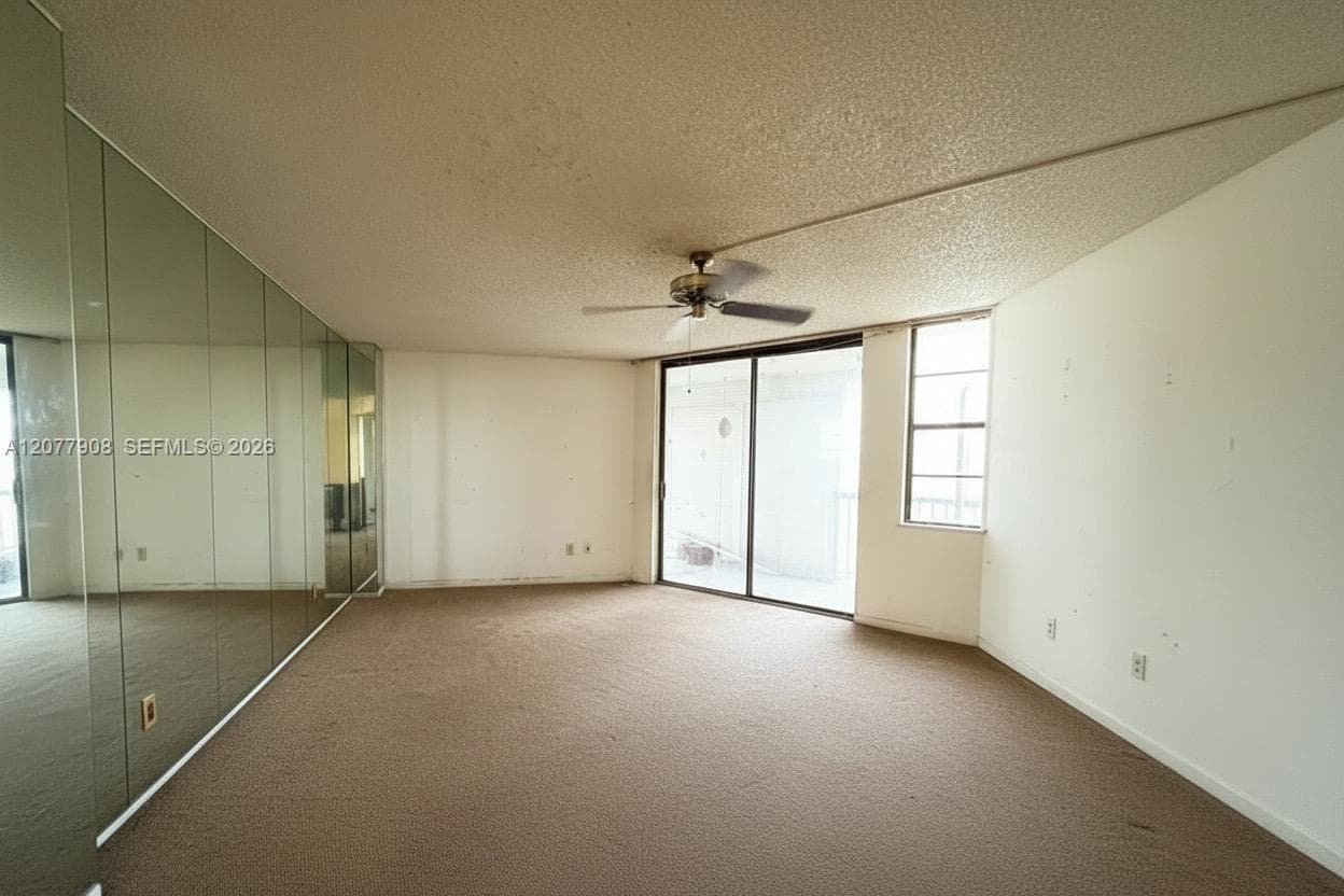 20500 W Country Club Dr # 818, Aventura, FL 33180 photo 5