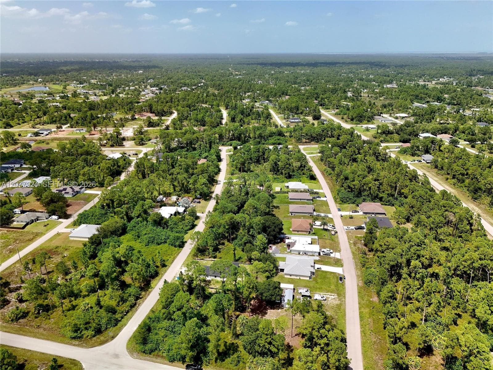 523 SUMMIT AVE, Lehigh Acres, FL 33974 photo 5