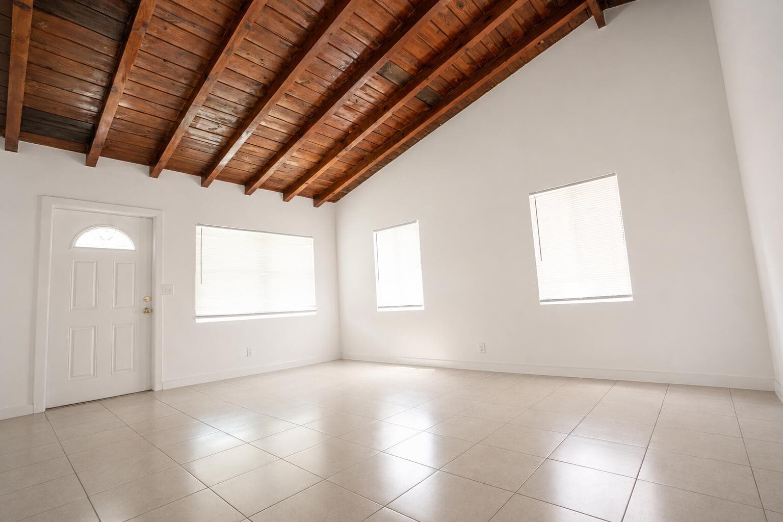 3219 WINDSOR Avenue, West Palm Beach, FL 33407 photo 4