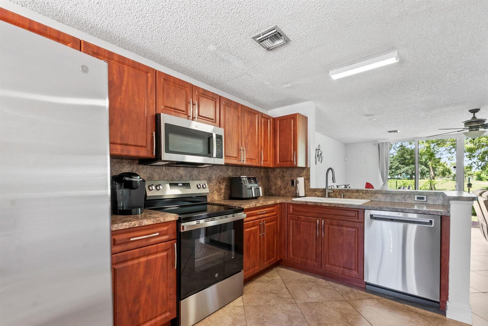 7127 WOODMONT Way # 7127, Tamarac, FL 33321 photo 4