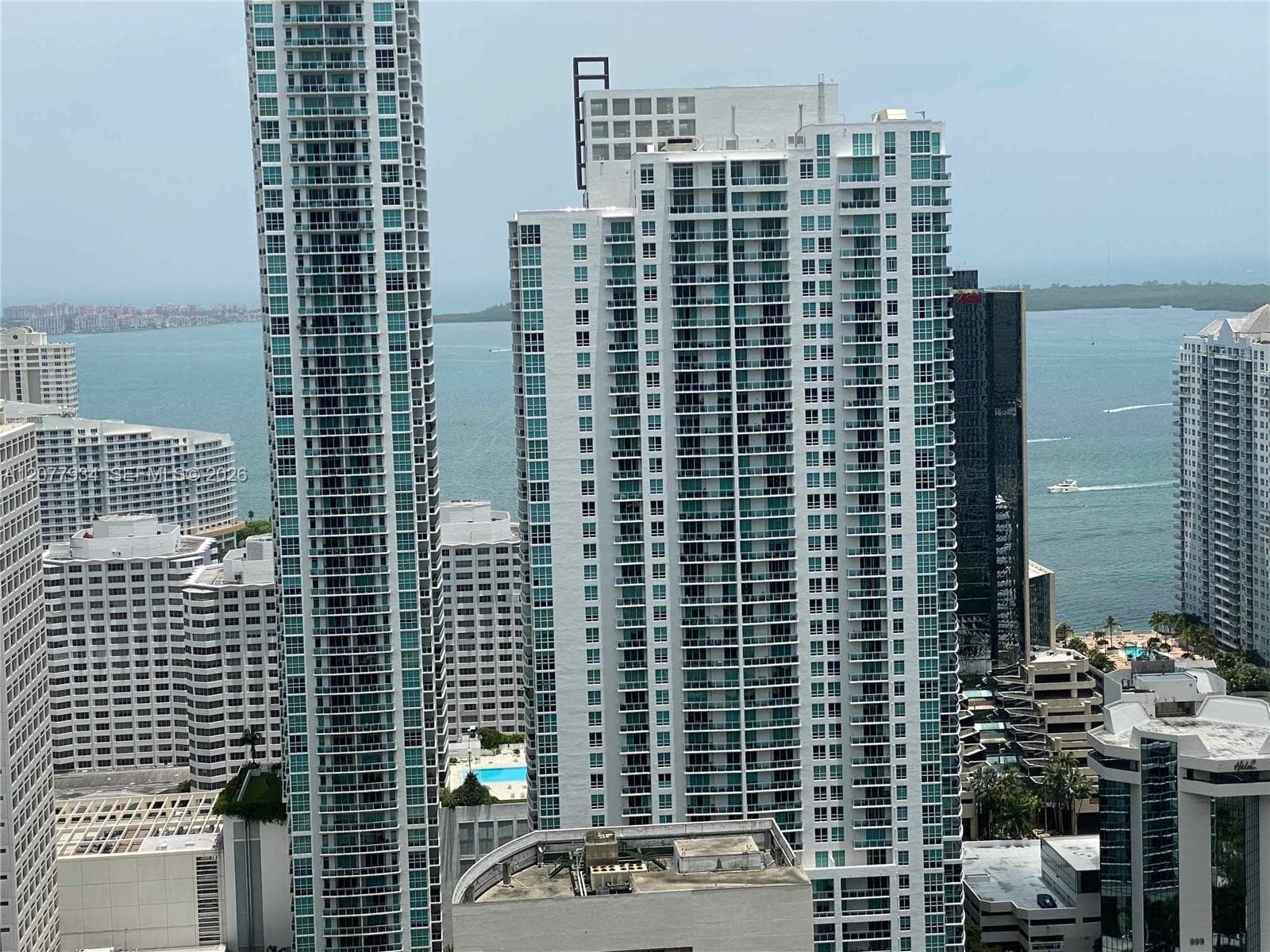45 SW 9th St # 3703, Miami, FL 33130