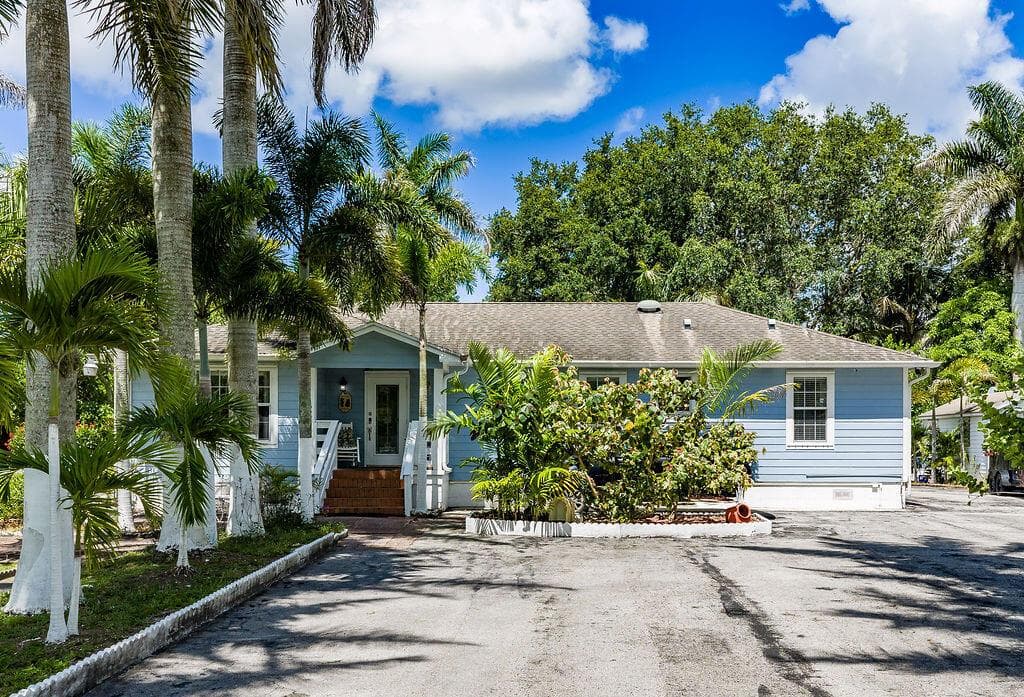 6929 120th Avenue N, West Palm Beach, FL 33412