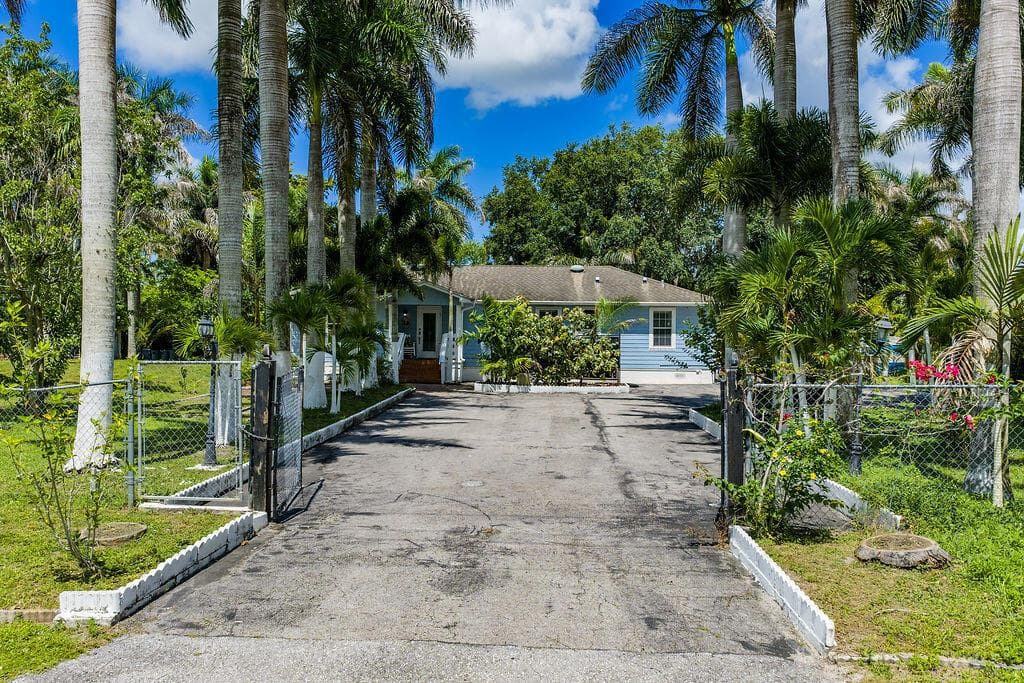 6929 120th Avenue N, West Palm Beach, FL 33412 photo 5