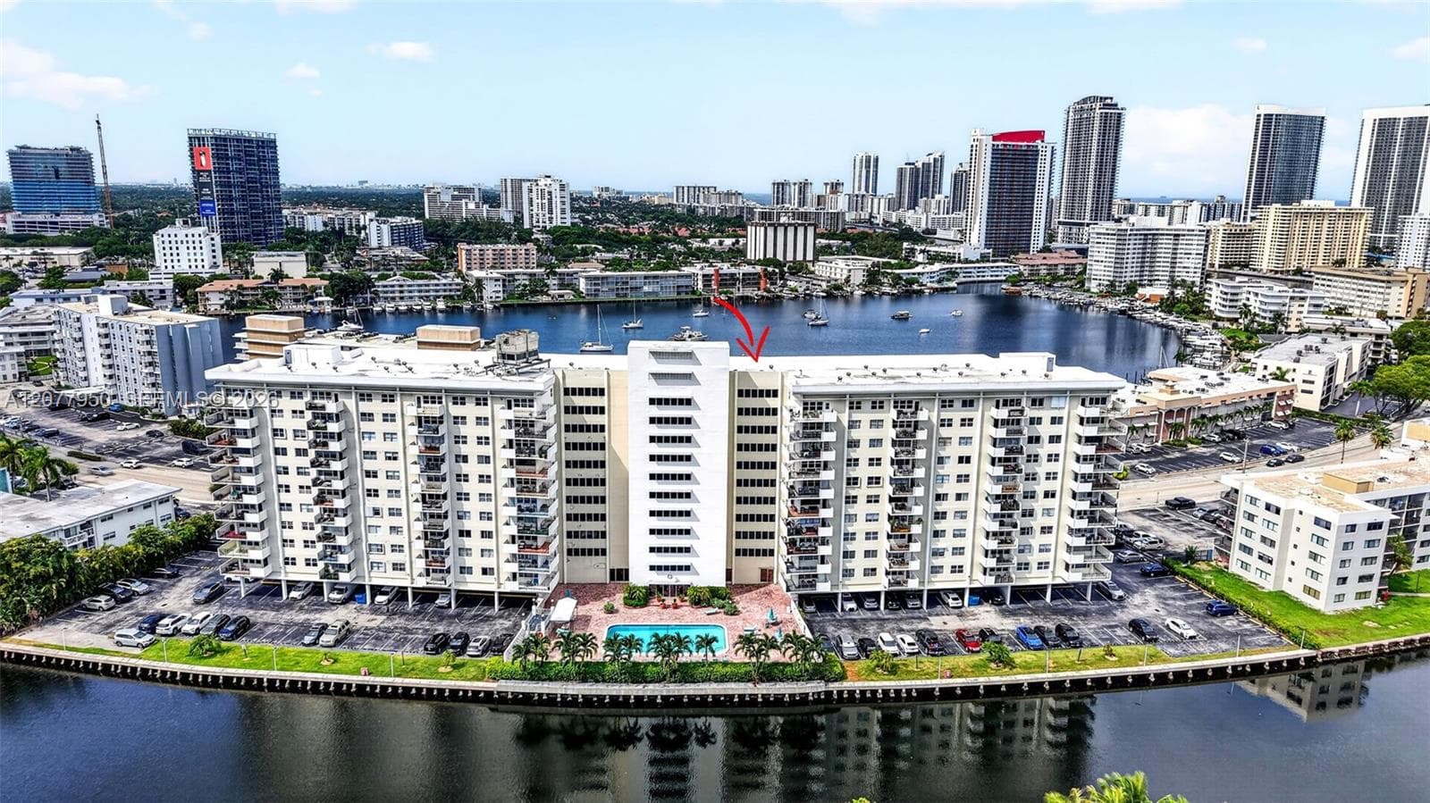 401 Golden Isles Dr # 708, Hallandale Beach, FL 33009
